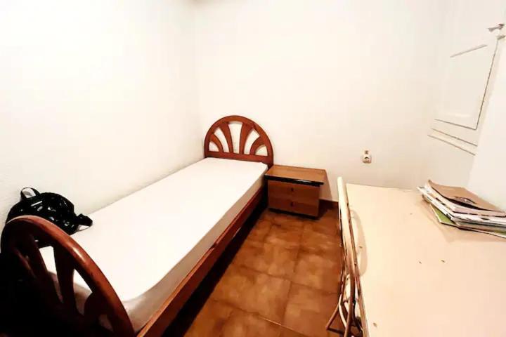 Comfortable Room - Habitacion Acogedora バレンシア エクステリア 写真